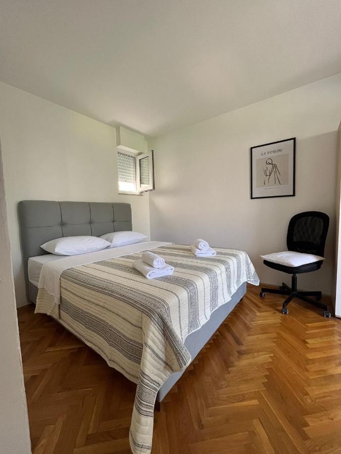 Apartman Vanda 奥米什 外观 照片