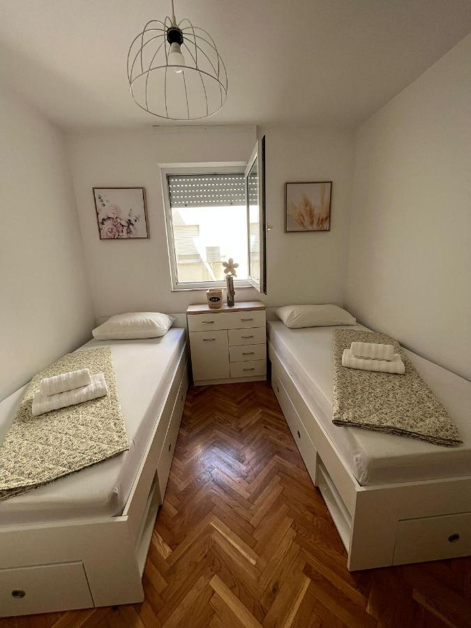 Apartman Vanda 奥米什 外观 照片